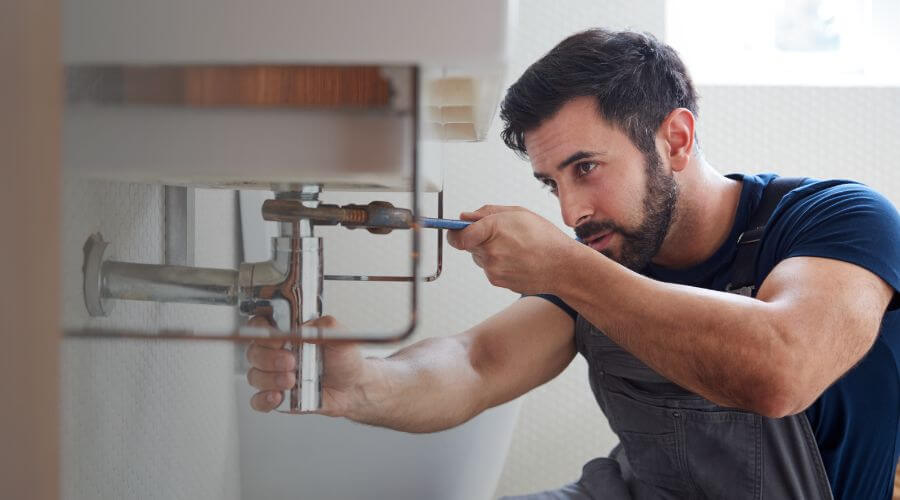 Electric water heater repair in Hamlet, IN